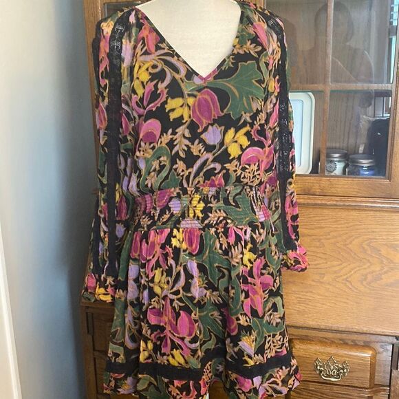 Anthropologie - Genevieve Lace Mini Dress Size XSP - Picture 5 of 9